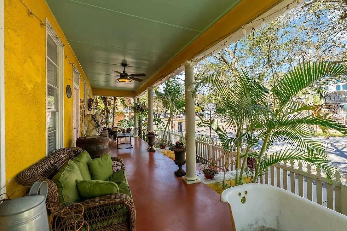 Historic Bungalow With Private Pool In Ybor City Tampa Verenigde Staten
