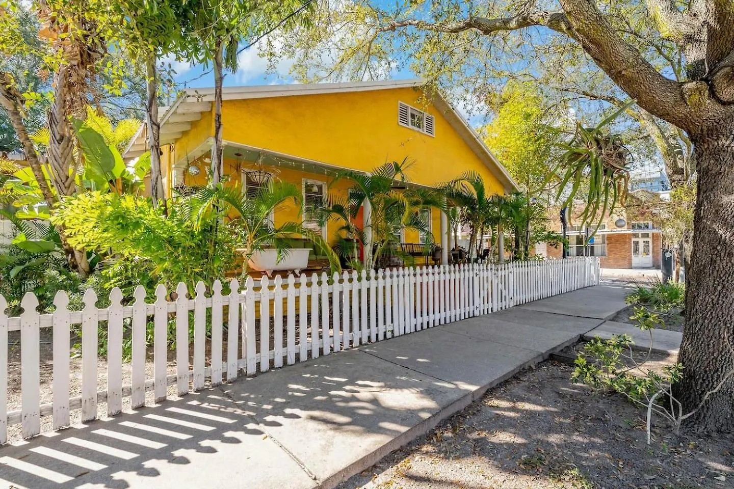 Prázdninový dům Historic Bungalow With Private Pool In Ybor City Tampa