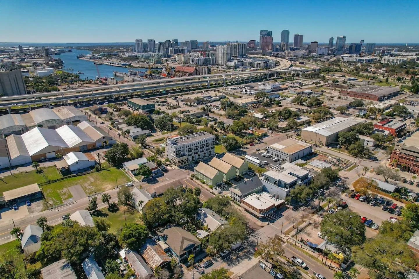 Historic Bungalow With Private Pool In Ybor City Tampa